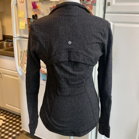 Lululemon Define Jacket - Picture 7 of 9